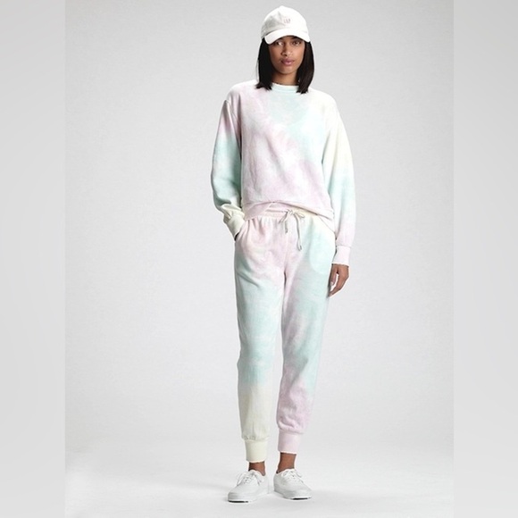 GAP Vintage Soft Tie Dye  Cuff Joggers - Picture 1 of 13